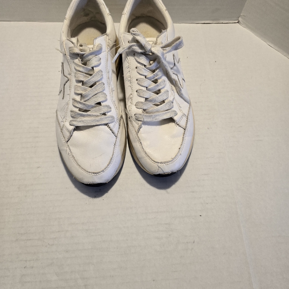 Men‎ athletic shoes